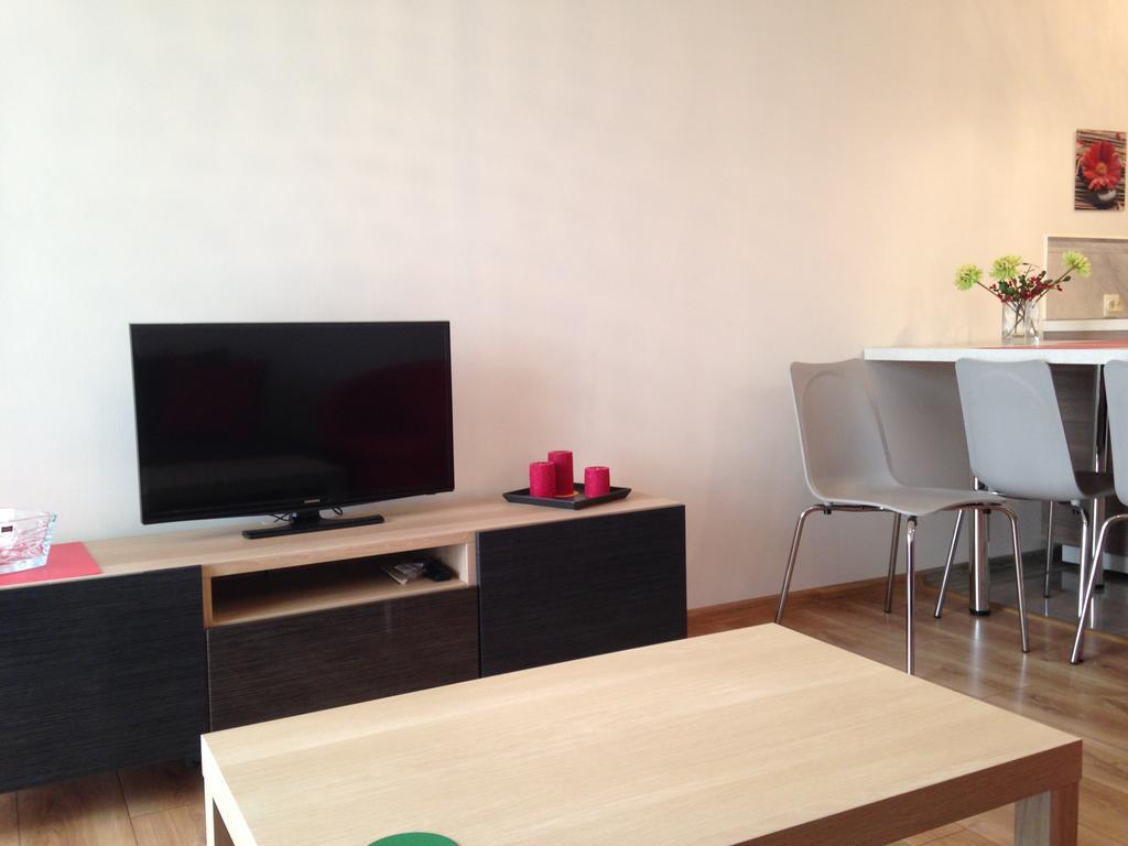 Przytulne Mieszkanie Apartment Krasków Exterior foto